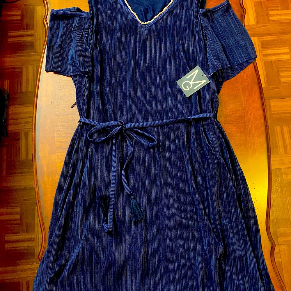 Blue ribbed dress